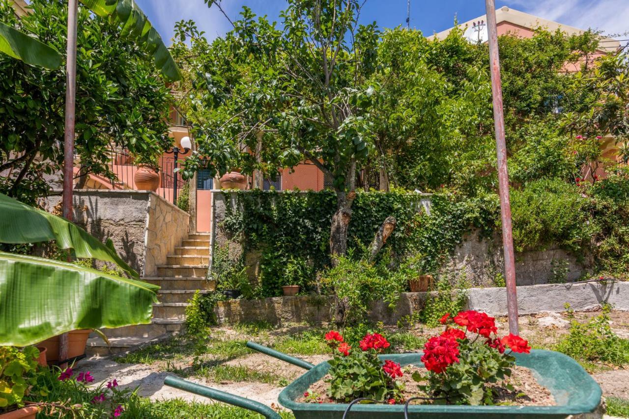 Milena'S Country House Pelekas Exteriér fotografie